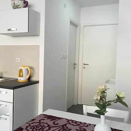 Arenacentar Apartmán *