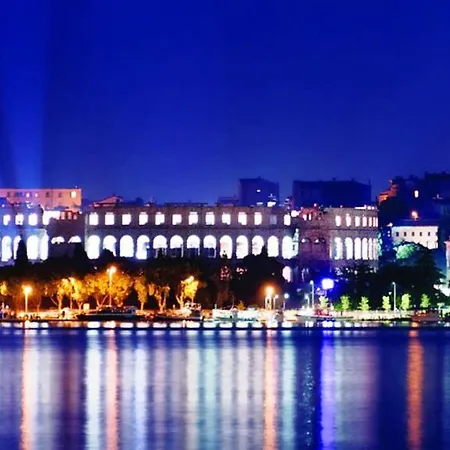 Apartment Arenacentar *