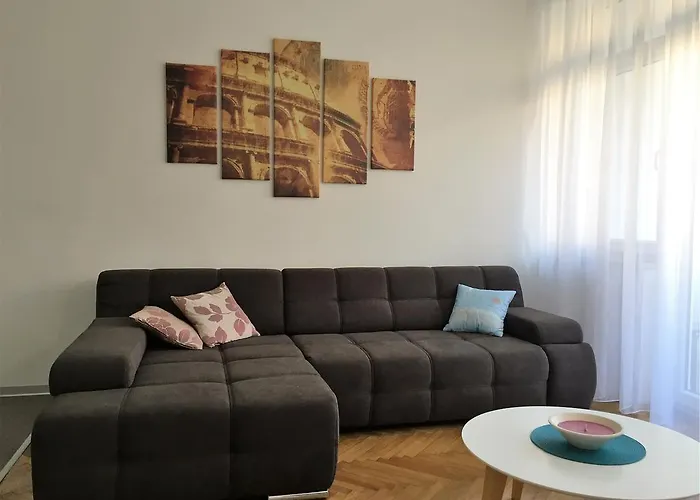 Apartment Arenacentar Pula